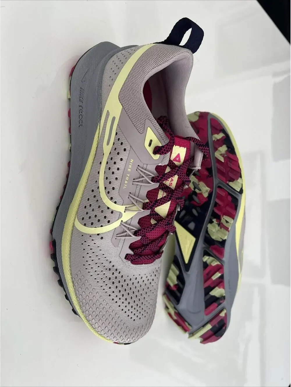 $150 Nike React Pegasus Trail 4 Running Shoes Unisex Adults DJ6159-002 Size 9 - Picture 8 of 9